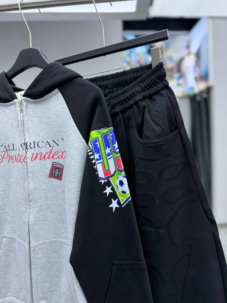 TECHNICAL HOODIE WITH ZIP