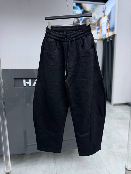 BASIC LOOSE FIT JOGGER TROUSERS
