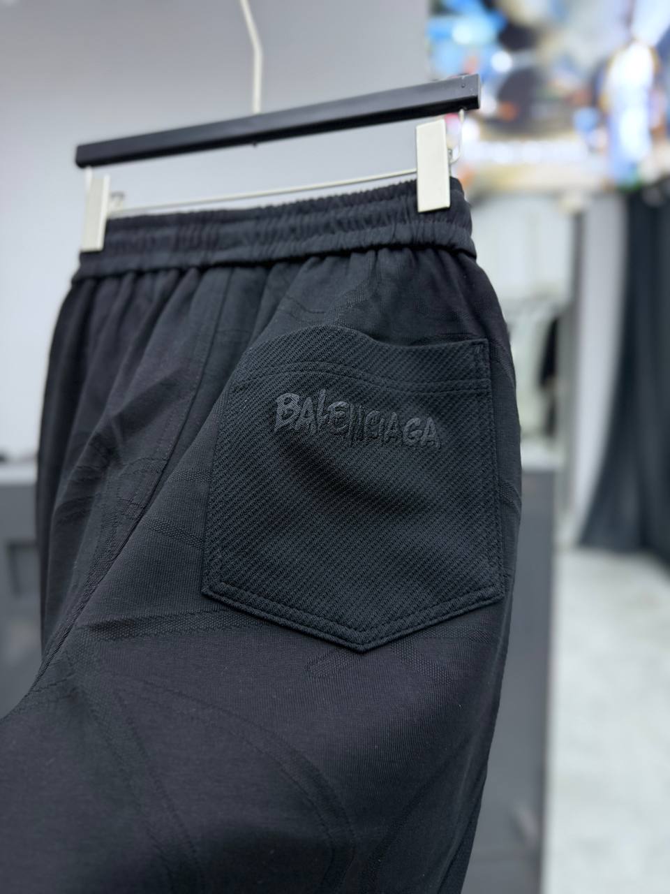 BASIC LOOSE FIT JOGGER TROUSERS