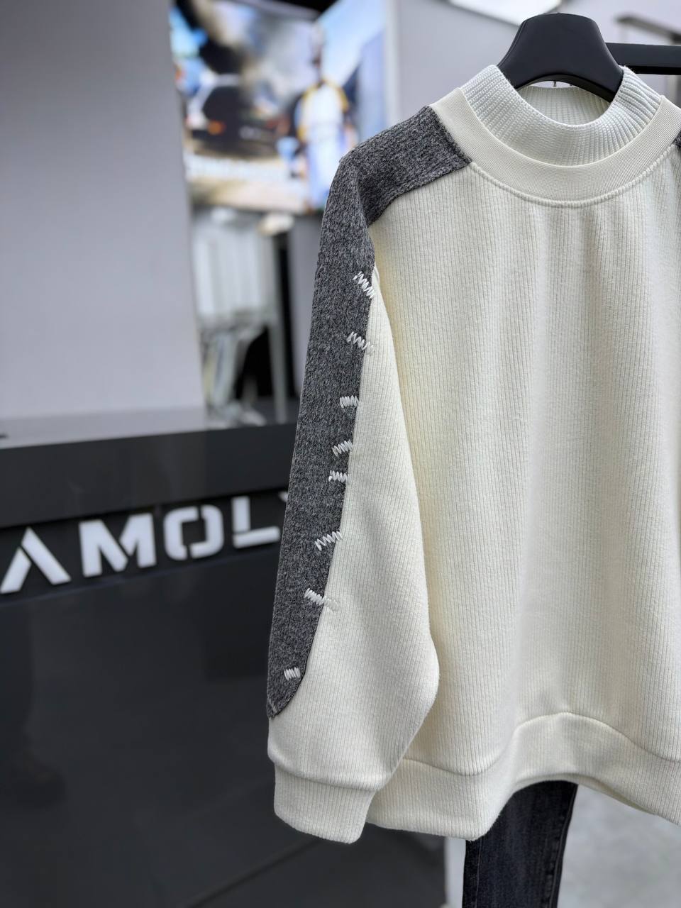 SWEATSHIRT WASHED RELAXED