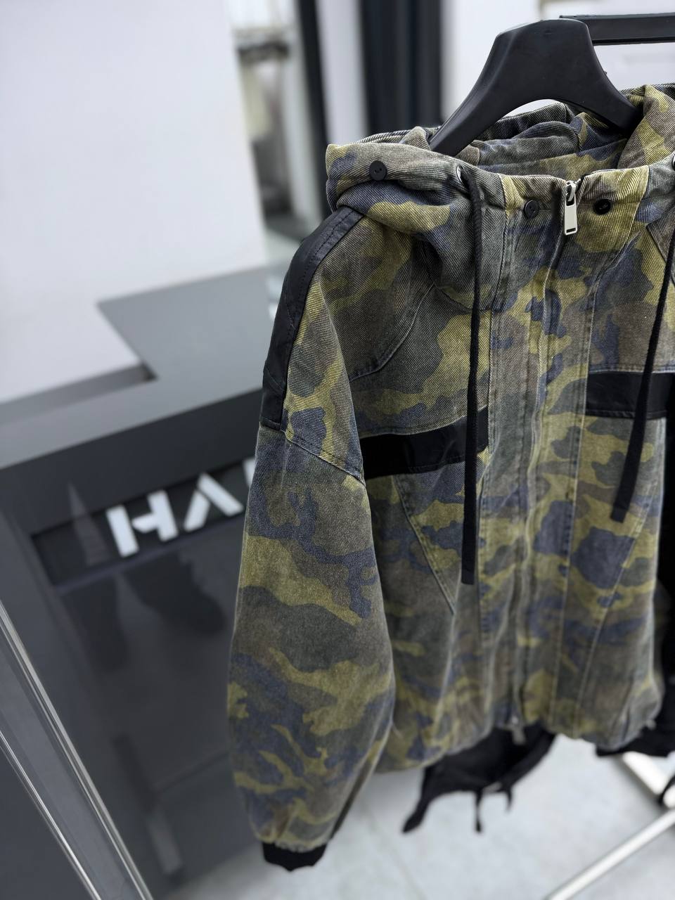 JACKET TECHNICAL RELAXED FIT HOODIE