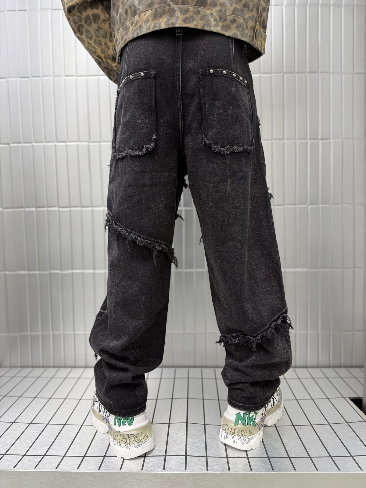 JEANS RIPPED BAGGY FIT