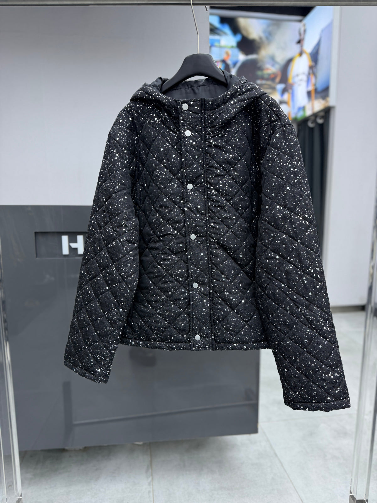 JACKET LIGHTWEIGHT -REPELLENT PADDED