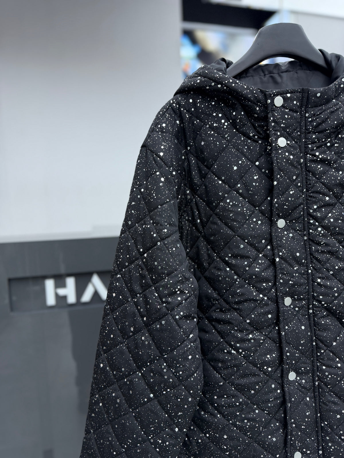 JACKET LIGHTWEIGHT -REPELLENT PADDED