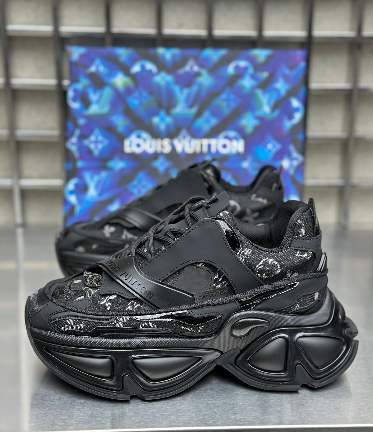 SHOES LOUIS VUITTON