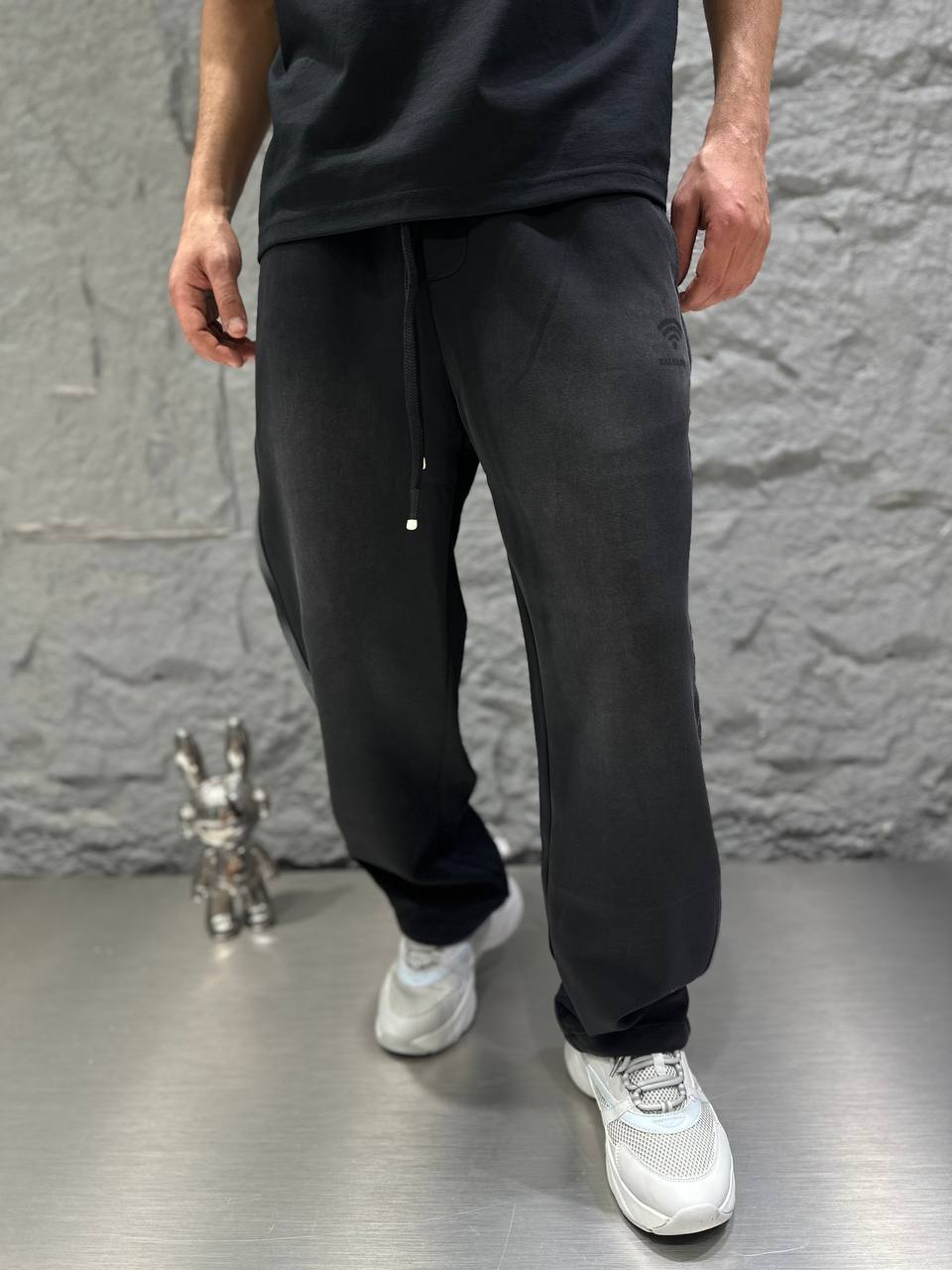 JOGGER DESIGN