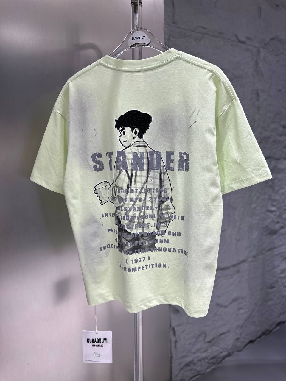 T.SHIRT STANDER