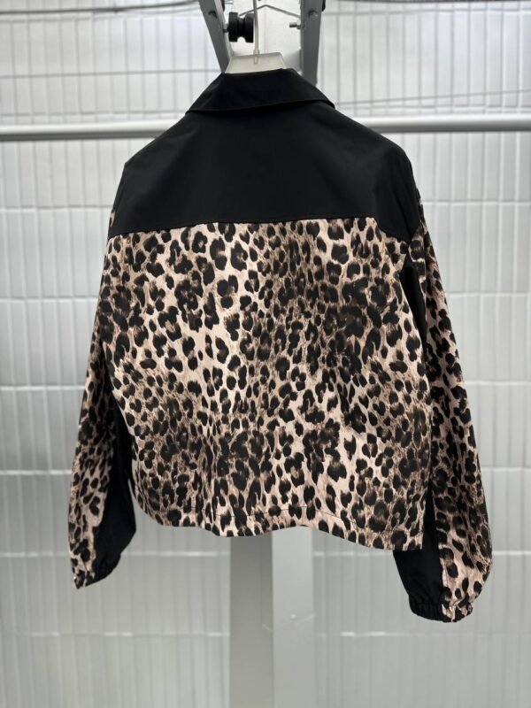 JACKET CONTRAST