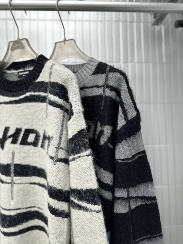 PULLOVER SOFT TEXTURED