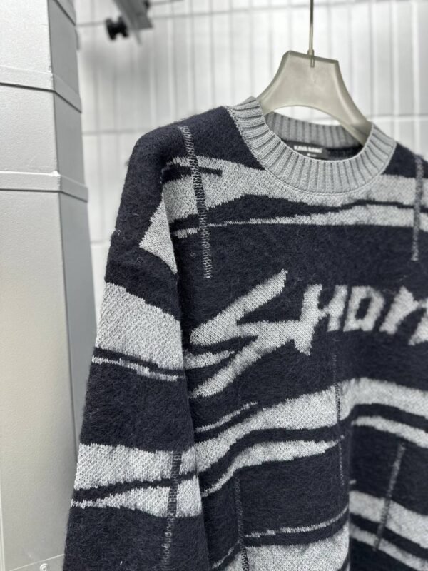 PULLOVER SOFT TEXTURED