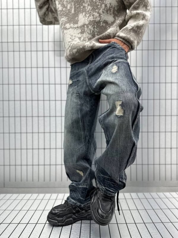 JEANS RIPPED BALLOON FIT