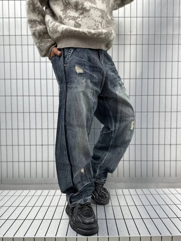 JEANS RIPPED BALLOON FIT