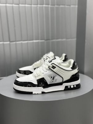 SHOES LOUIS VUITTON