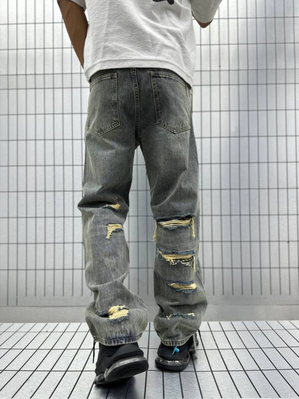 JEANS RIPPED BALLOON FIT