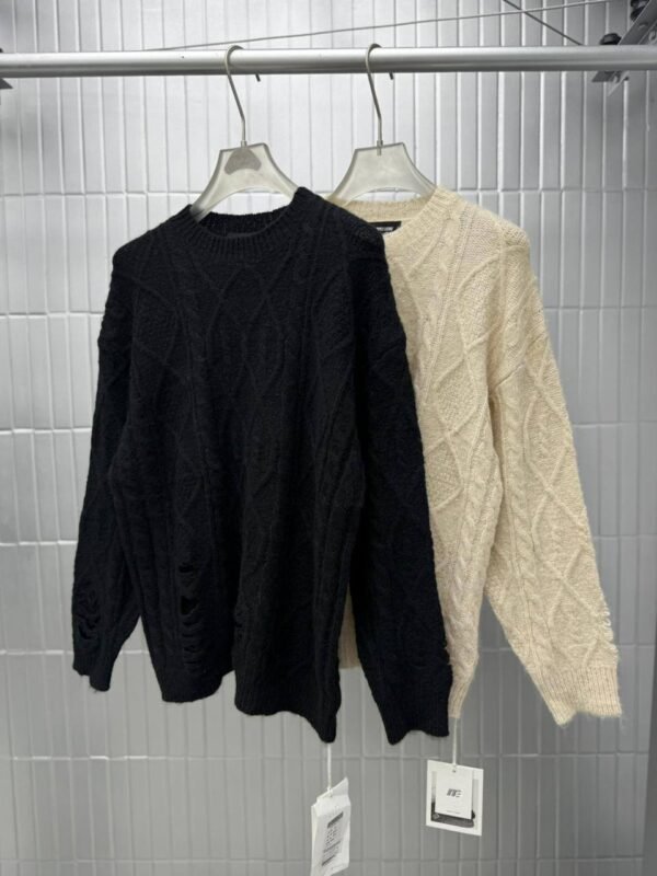 PULLOVER TEXTURED CHENILLE
