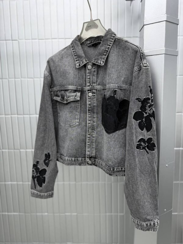 photo_5776228717154733218_y JACKET EMBROIDERED CROPPED FIT
