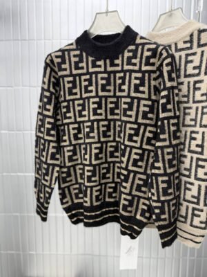 photo_5802997826676526030_y PULLOVER FENDI