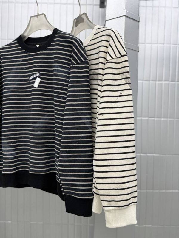 photo_5843427303021546479_y SWEATSHIRT CONTRAST COLLAR