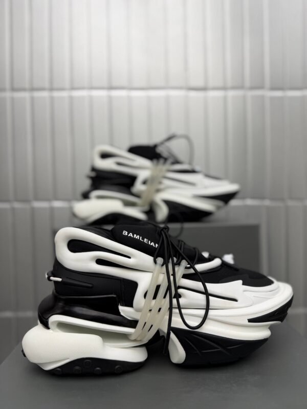photo_6008321242227739521_w SHOES BAMLEIAM