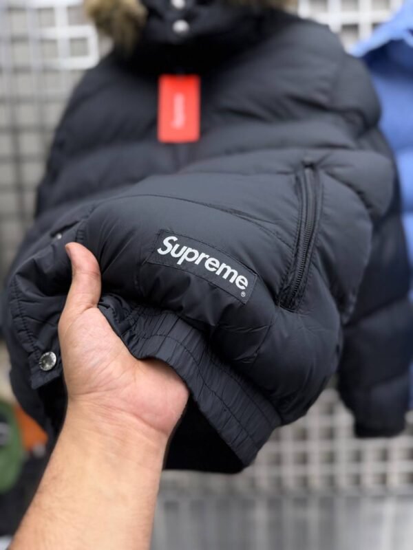 5956144656666005347 JACKET SUPREME