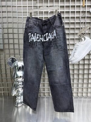 5958344062173647007 JEANS BALENCIAGA