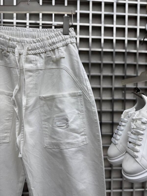 5958344062173647024 RELAXED FIT PLEATED TROUSERS