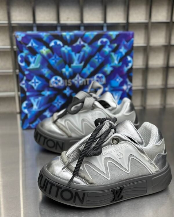 5974519024974500561 SHOES LOUIS VUITTON